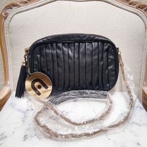 Nila Anthony Crossbody Bag